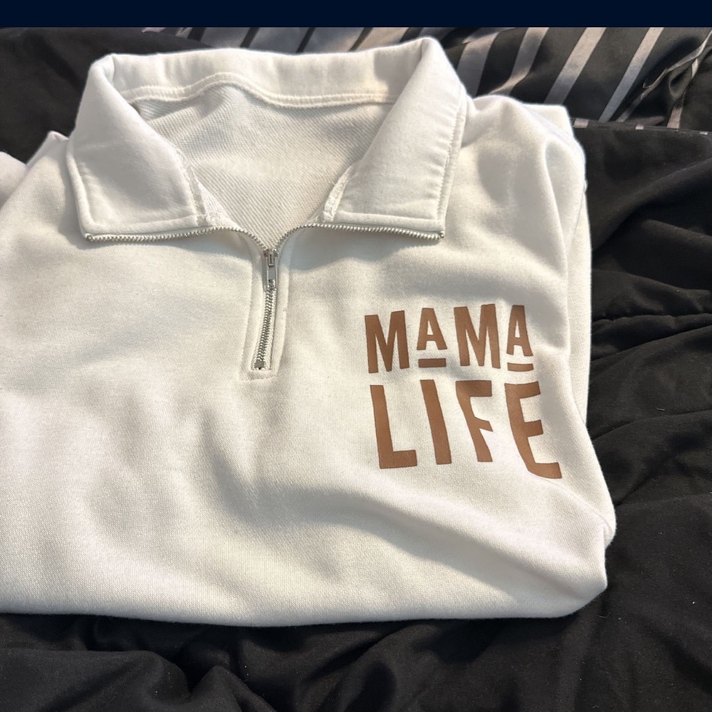 Woman’s sweatshirt